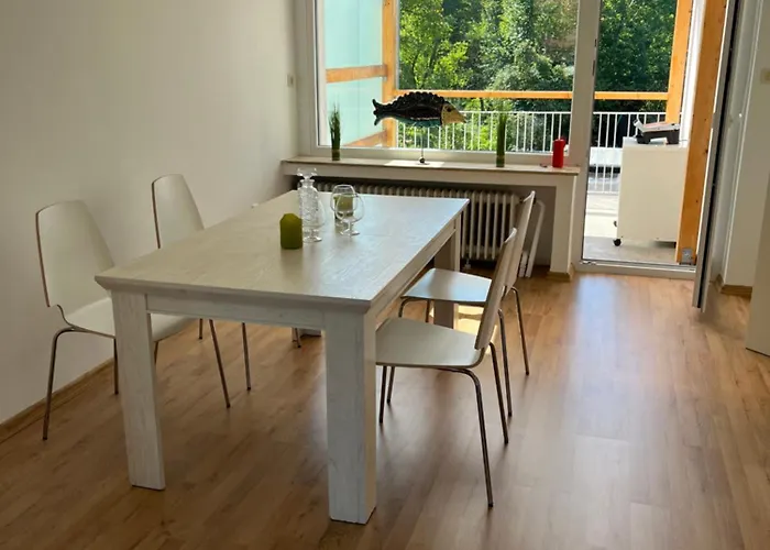 Apartment Gemuetliches Mit Eigener Terrasse, Kueche, Wifi Und Smart-tv In *
