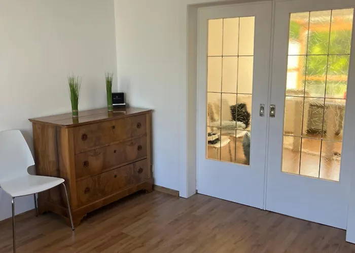 Gemuetliches Mit Eigener Terrasse, Kueche, Wifi Und Smart-tv In * Hamm (North Rhine-Westphalia)