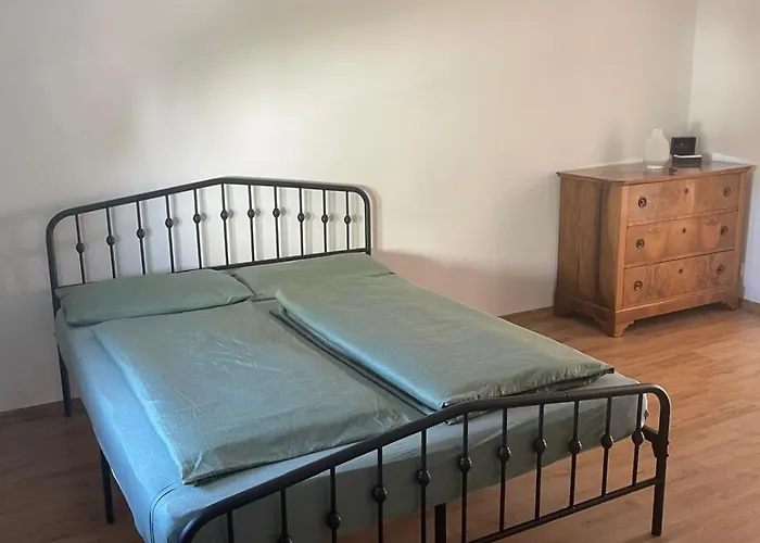 Gemuetliches Mit Eigener Terrasse, Kueche, Wifi Und Smart-tv In *